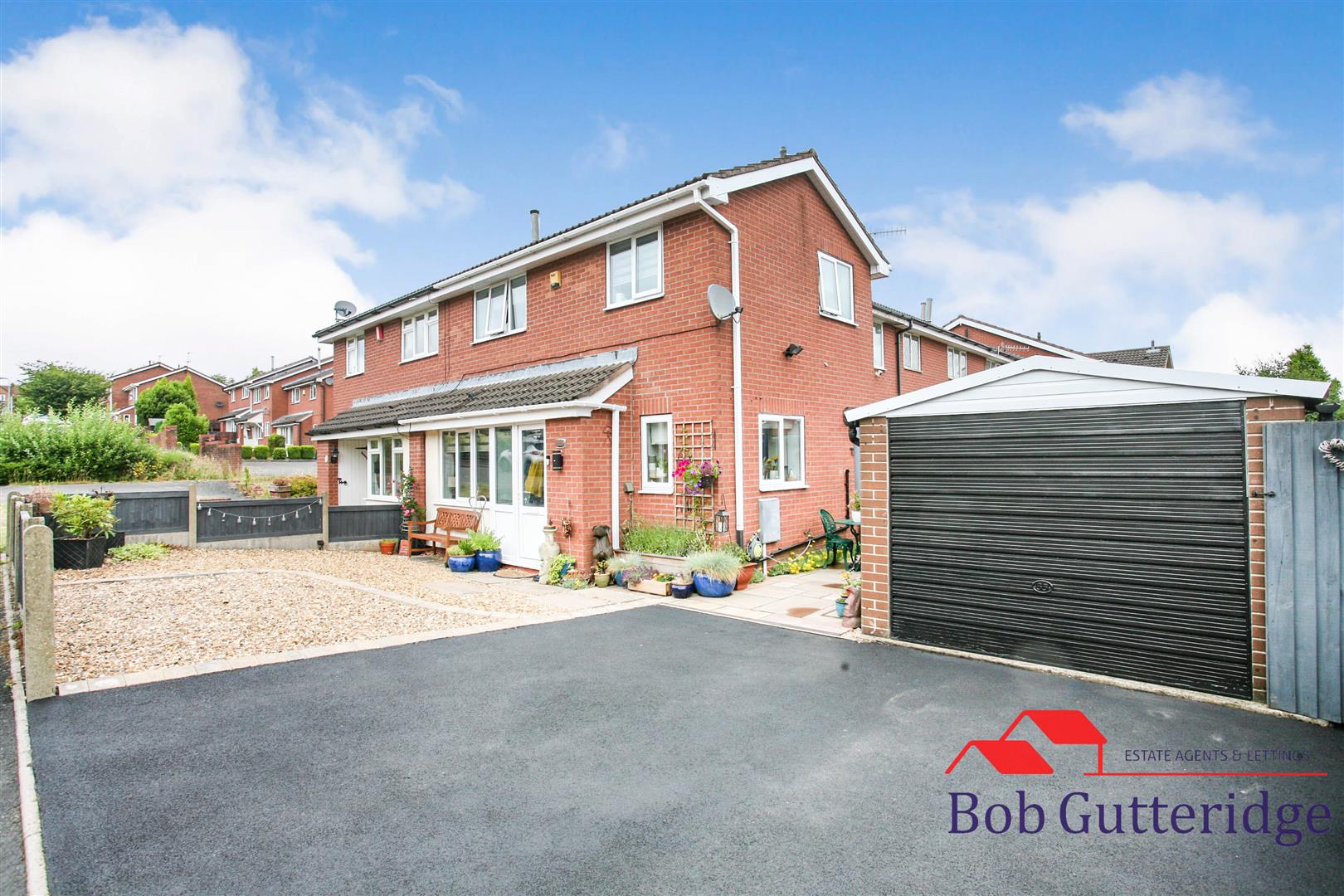 Latest Properties Bob Gutteridge Estate Agents and Valuers